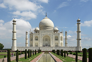 Taj Mahal and Agra Fort